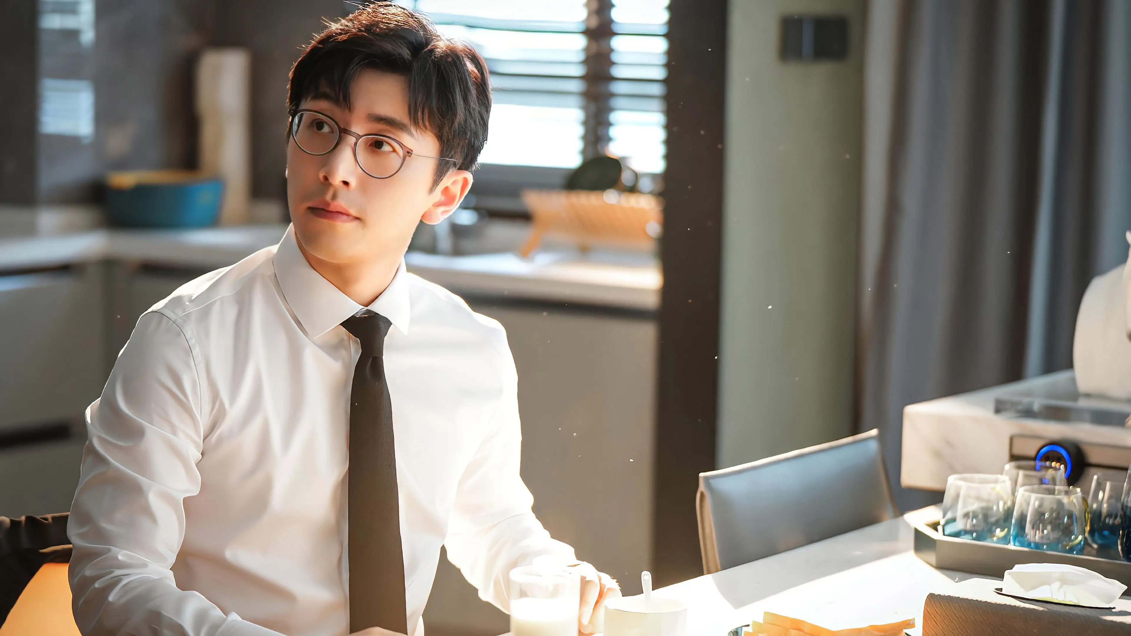 Love in a Loop backdrop