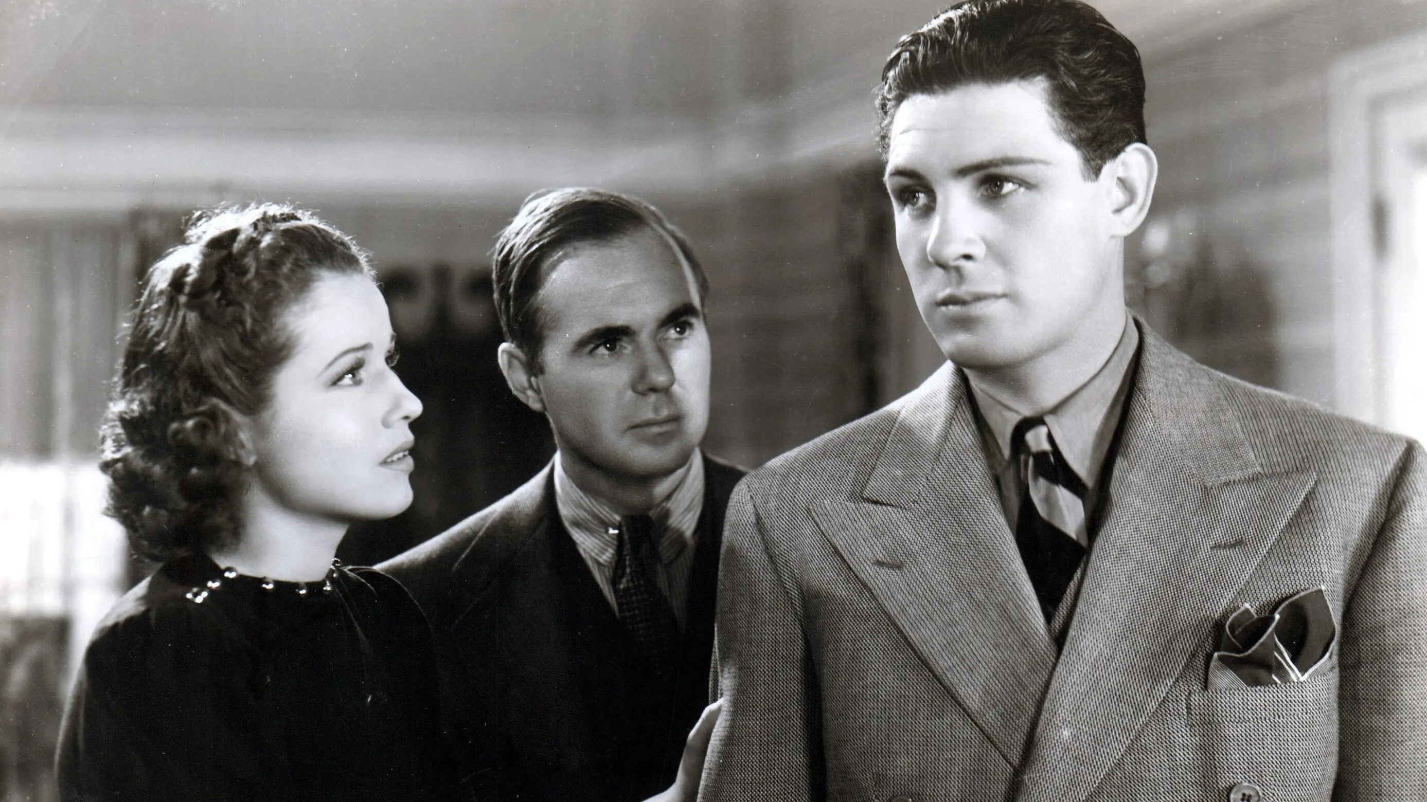 Federal Man-Hunt backdrop