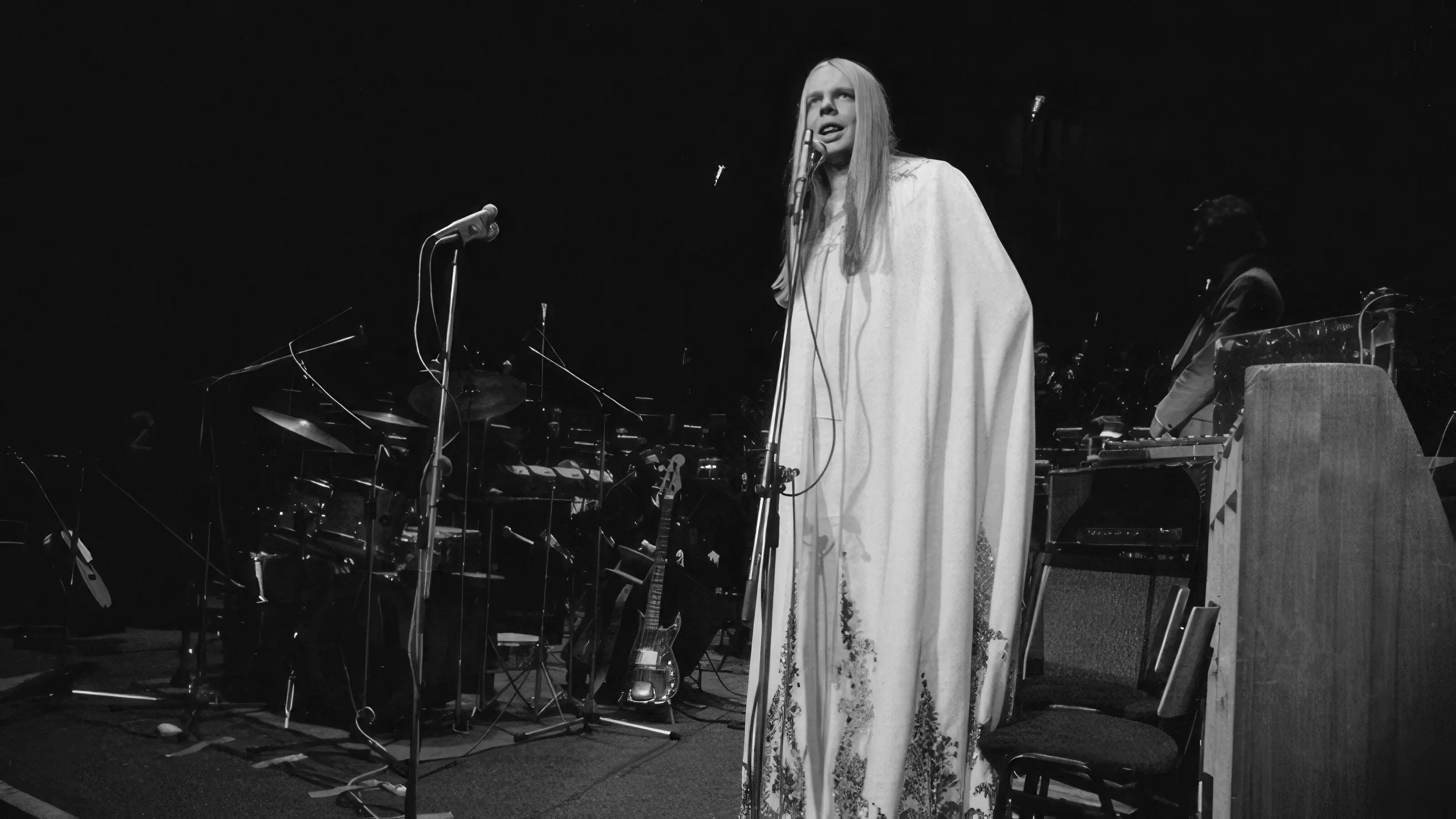 Rick Wakeman - Journey To The Centre Of The Earth backdrop