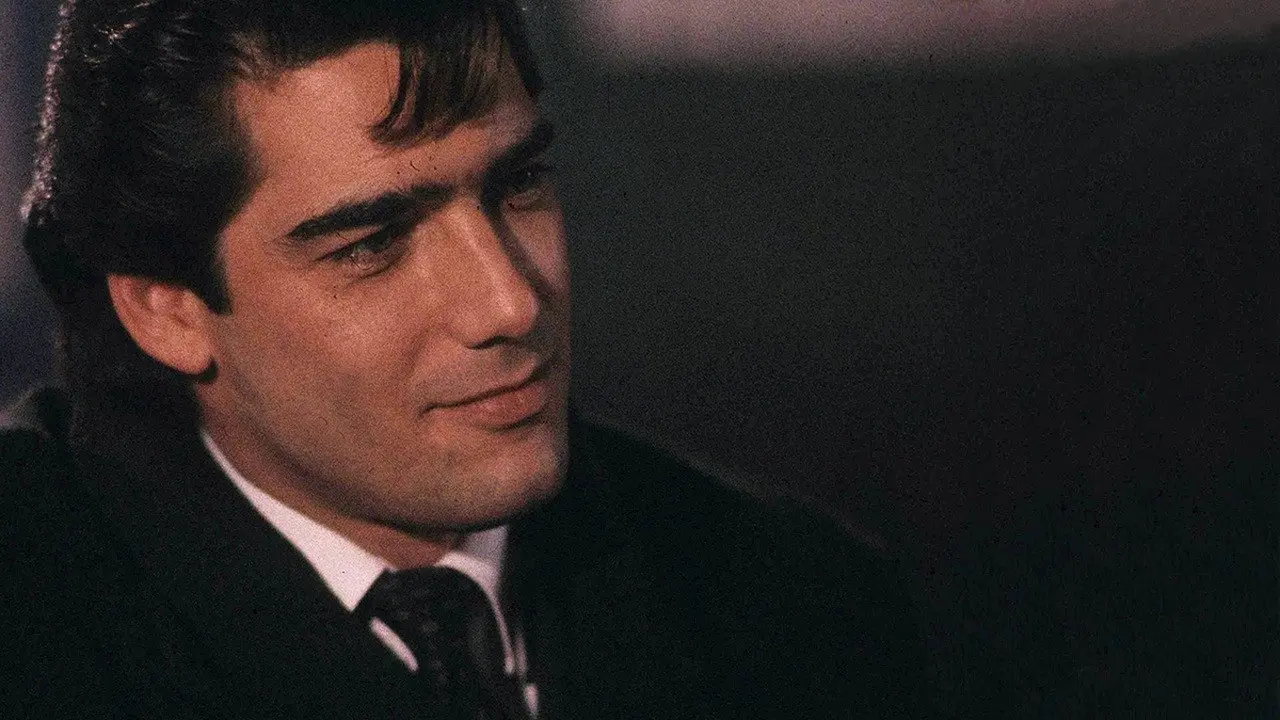 Wiseguy: Pilot backdrop